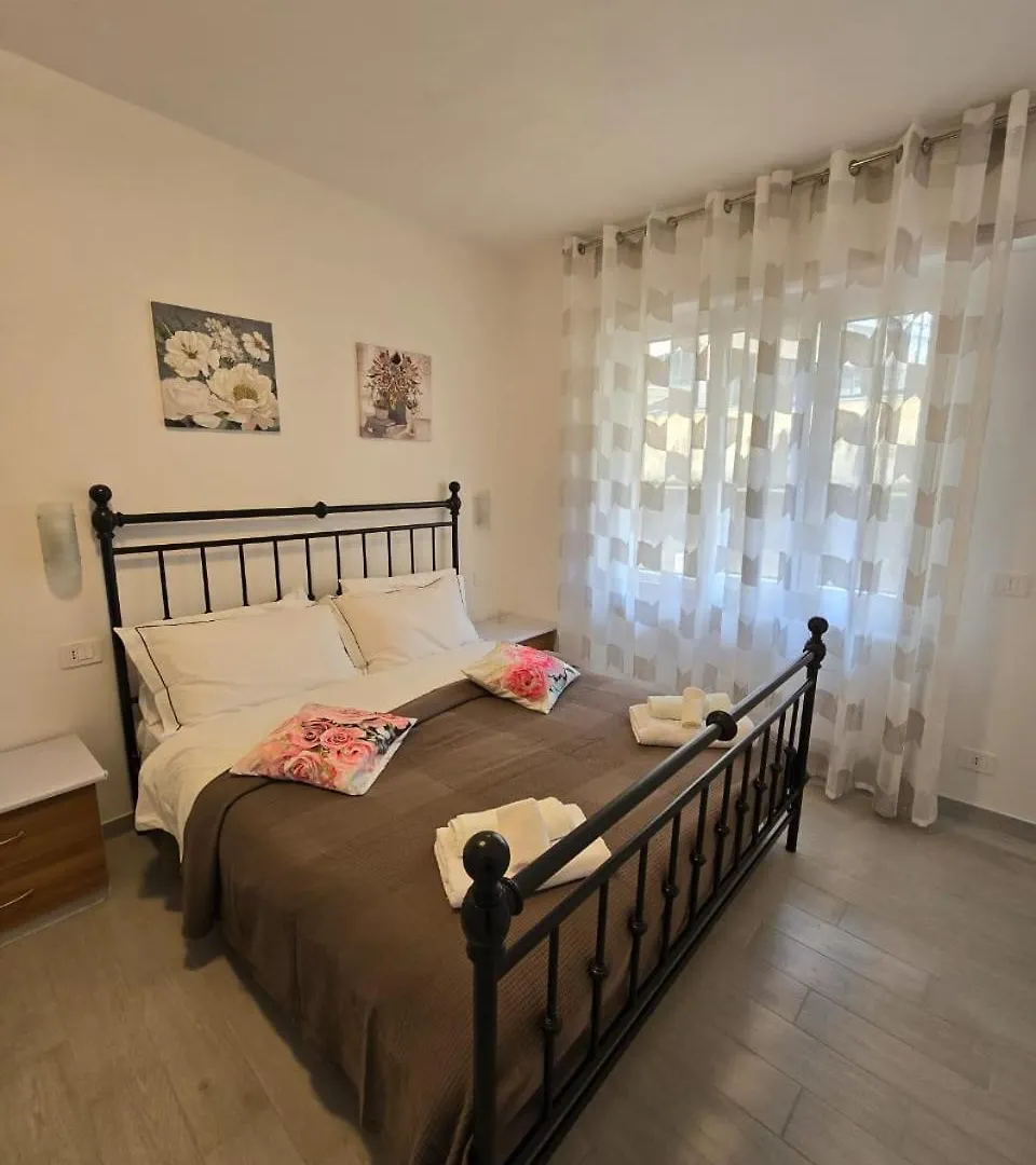 Residenza Del Sole Apartment Rapallo